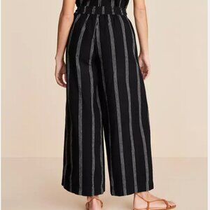 Ann Taylor Lou & Gray  Black and White Striped Wide Leg Linen Pants